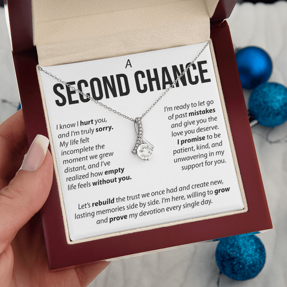 A Second Chance - Alluring Beauty Necklace